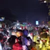 Pemudik sepeda motor terpantau memadati Jalur Pantura di Cirebon, Jawa Barat, pada H-3 Lebaran 2025.