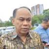 Menteri Koperasi dan UKM Budi Arie Setiadi memenuhi panggilan Presiden Prabowo Subianto di Istana Kepresidenan