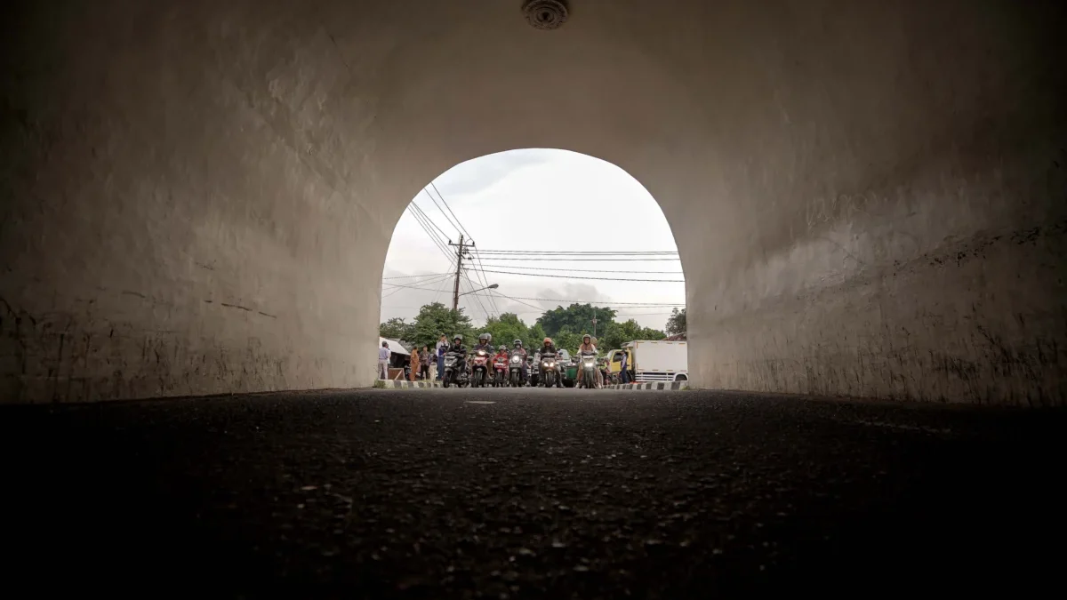 Mengenal Plengkung Gading yang Mulai Sistem Satu Arah, Mitos: Ilmu Hitam Seseorang Hilang Saat Melewatinya Plengkung Nirbaya (Foto: Humas Pemda DIY)
