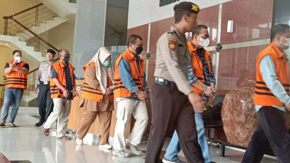 Enam terjaring OTT KPK di Kabupaten Ogan Komering Ulu (OKU), Provinsi Sumatera Selatan (Sumsel), Minggu, 16 Ma