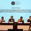 Konferensi pers terkait kontroversi UU TNI di kantor CSIS, Jakarta, Senin (24/3/2025). (CSIS)