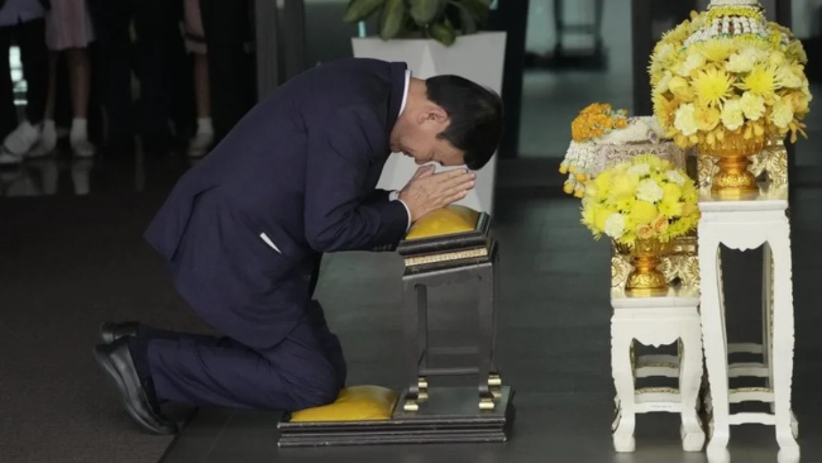 Mantan PM Thailand Thaksin Shinawatra mengajukan permohonan pengampunan ke Kerajaan. Foto: AP/Sakchai Lalit