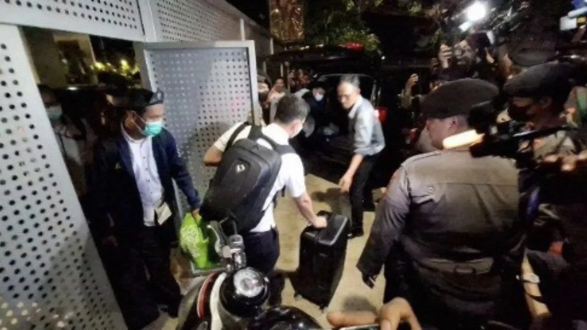 KPK Sita Uang, Dokumen dan Barang Bukti Elektronik Mantan Wantimpres Era Jokowi, Djan Faridz Penggeledahan di rumah Djan Faridz pada 22 Januari lalu