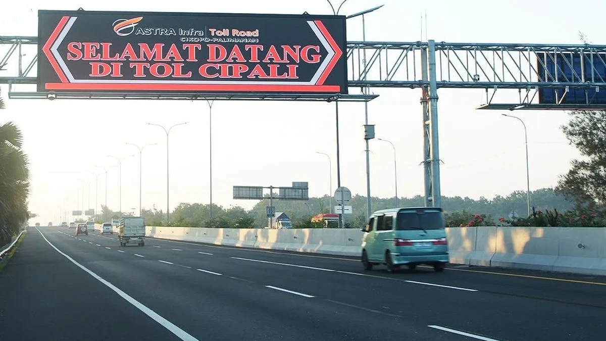 74.000 Kendaraan Pemudik Melintas di Ruas Tol Cikopo-Palimanan, 8 Rest Area di Ruas Tol Cipali Terpantau Ramai Sudah ada 74.000 kendaraan lintasi Tol Cipali (Instagram/@astratolcipali).