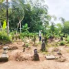 Makam kramat Gumuk, Dukuh Sodong Desa Bumiharjo Kecamatan Borobudur Kabupaten Magelang, Terdapat makam Gondow