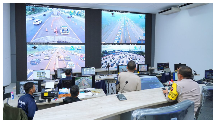 Arus Balik Lebaran 2025: Tol Cikopo-Palimanan KM72-188 Disterilisasi Persiapan One Way Menuju Jakarta Puncak arus balik Lebaran 2025 diprediksi akan terjadi pada tanggal 5 hingga 7 April 2025 mendatang. Hari ini