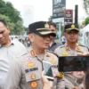 Kapolres Cirebon Kota AKBP Eko Iskandar Didampingi Kasat Lantas AKP Ngadiman Di Jalur Pantura Cirebon (Foto: T