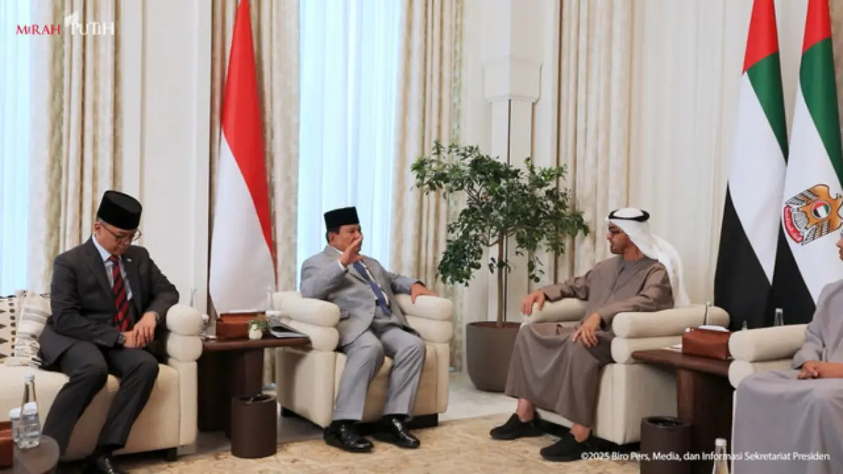 Presiden Prabowo Subianto bertemu dengan Presiden Uni Emirat Arab Mohamed bin Zayed Al Nahyan (MBZ) di Abu Dha