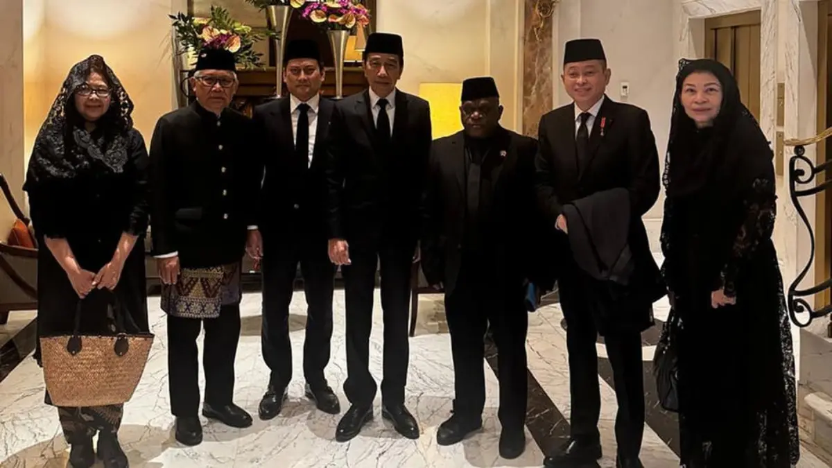 Utusan Khusus Presiden Prabowo untuk menghadiri upacara pemakaman Paus Fransiskus. (Foto: Kementerian HAM)