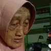 Mbah Sumi gagal berangkat haji tahun ini karena tidak bisa menggambar