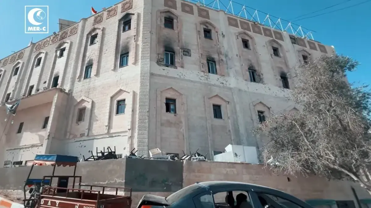 Kondisi Rumah Sakit Indonesia di Gaza Utara di tengah serangan pasukan Zionis Israel.