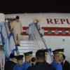 Presiden RI Prabowo Subianto saat tiba di Bandara Don Mueang Royal Thai Air Force Base, Thailand, Sabtu (17/5/