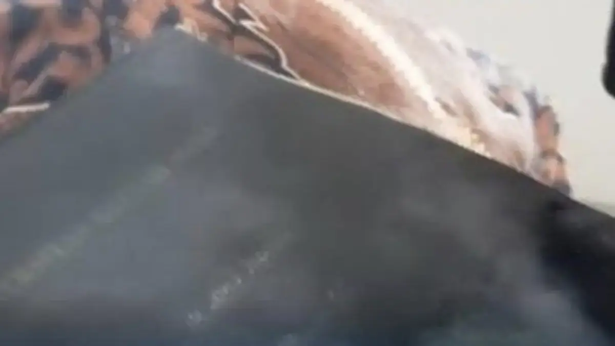 Ijazah UGM milik Joko Widodo yang diambil dari penyidik Bareskrim Polri, Jakarta, Selasa (20/5/2025)