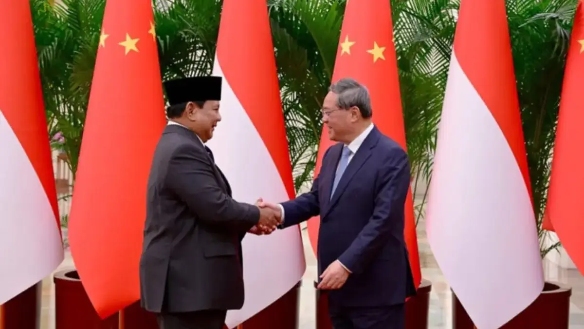 60 Pengusaha Besar China Dampingi Kunjungan Perdana Menteri Li Qiang ke Indonesia Presiden Prabowo Subianto dan PM China Li Qiang (Dok. BPMI Setpres)