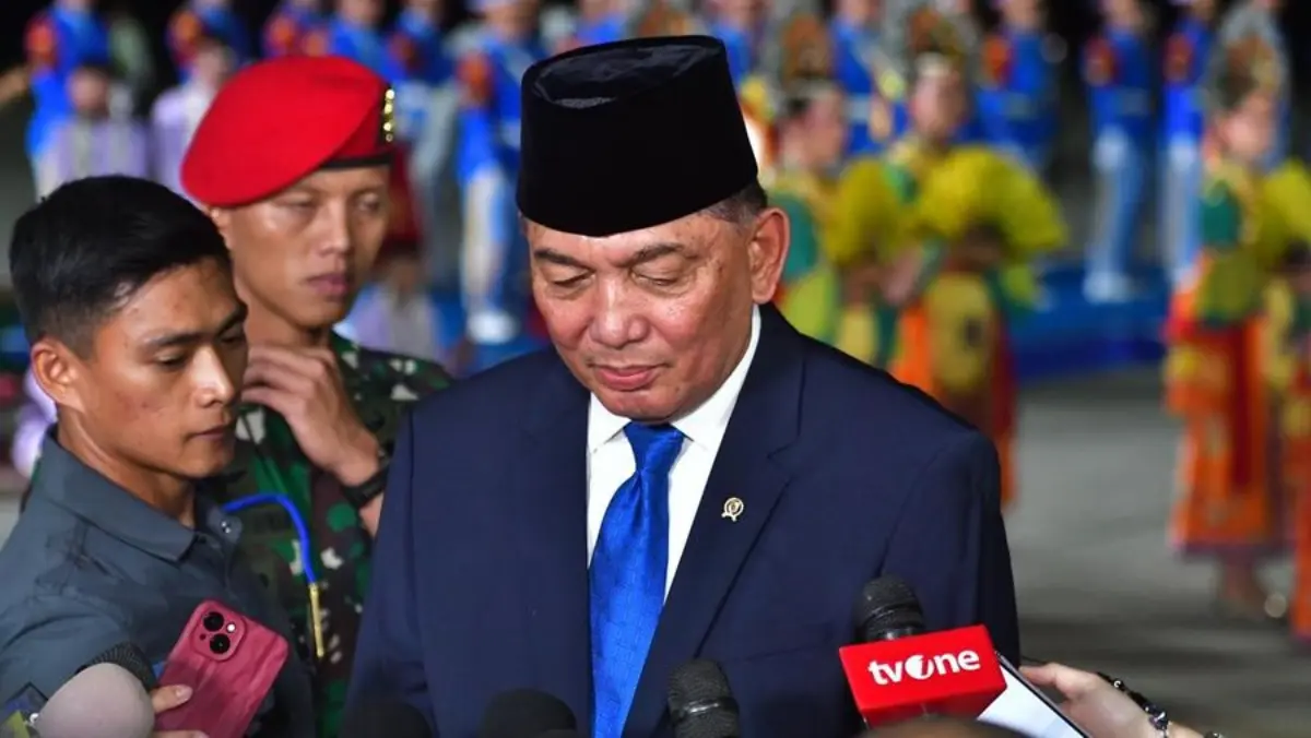 Menhan Sjafrie Beberkan Sejumlah Agenda Kehadiran Emmanuel Macron ke Indonesia Menteri Pertahanan Sjafrie Sjamsoeddin. (Dok. BPMI)