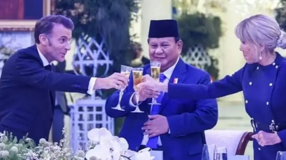 Presiden Prancis Emmanuel Macron dan Presiden RI Prabowo Subianto pada jamuan makan malam, Rabu, 28 Mei 2025/A