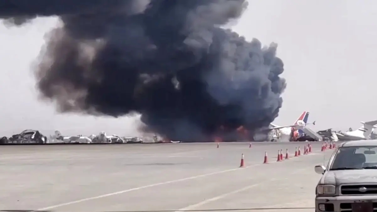 Serangan udara Israel kembali mengguncang Yaman dengan menghantam Bandara Internasional Sana’a pada Rabu pagi