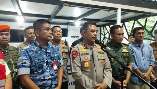 Kapolda Sumut Irjen Whisnu saat memberikan keterangan di Bandara Kualanamu.