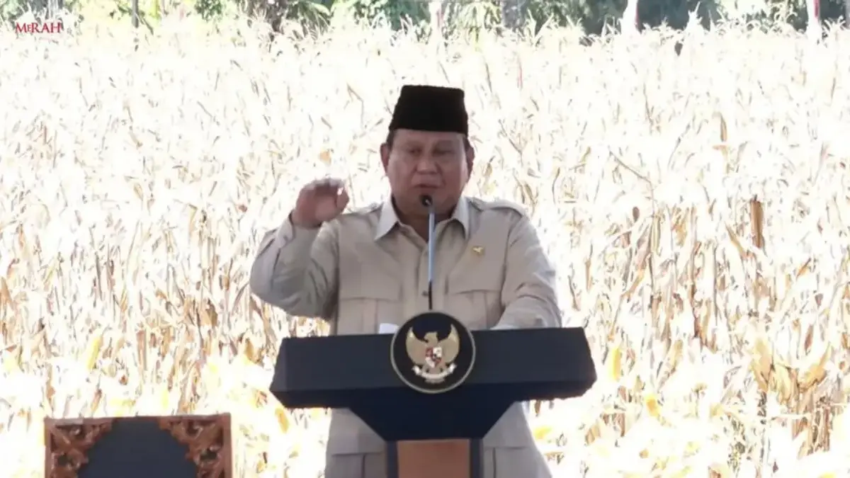 Presiden RI Prabowo Subianto saat acara Panen Raya dan Ekspor Perdana Jagung di Kalimantan Barat, Kamis (5/6/2