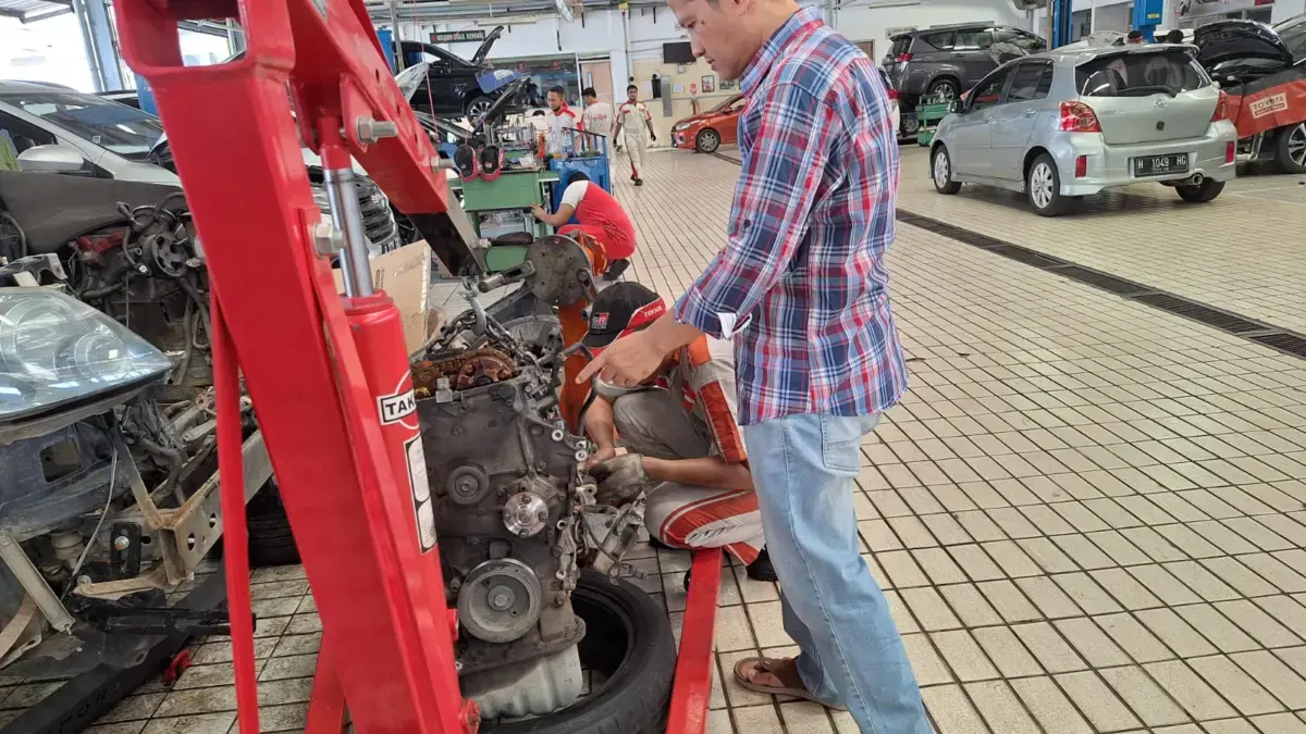 Mobil yang sudah mengalami turun mesin, hendaknya dirawat dengan perawatan yang tepat untuk memastikan kinerja