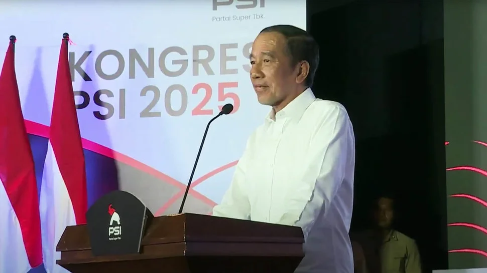 Presiden Ke7 RI Joko Widodo saat Kongres PSI Partai Super Terbuka di Solo, Jawa Tengah, Sabtu (19/7/2025). You