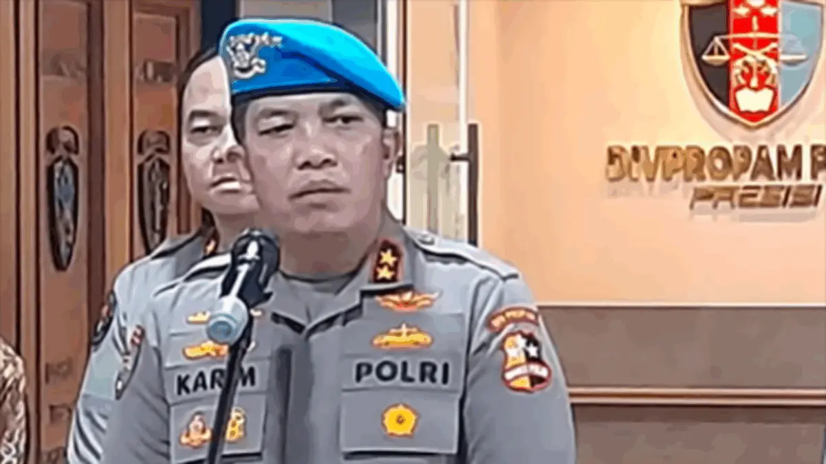 7 Anggota Brimob Jalani Pemeriksaan Propam Usai Insiden Barracuda Lindas Ojol hingga Meninggal Dunia Kadiv Propam Polri Irjen Pol Abdul Karim dalam konferensi pers di RSCM Jakarta soal driver ojol dilindas ranti