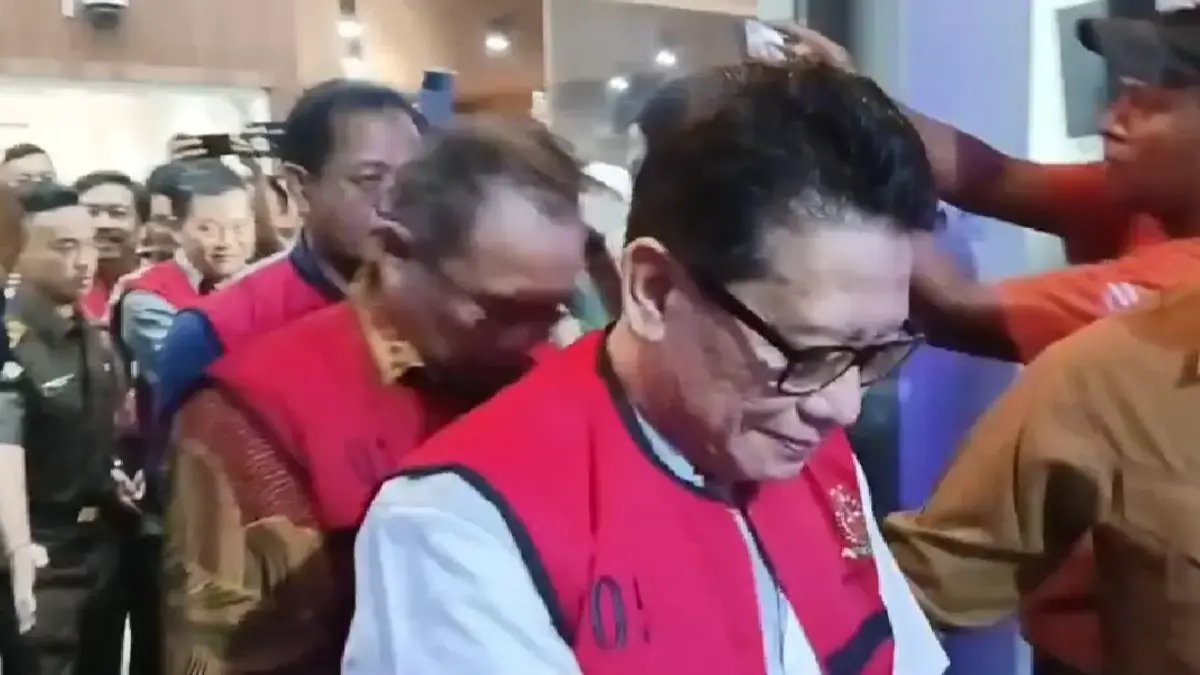 Kejari Kota Cirebon Jawa Barat menetapkan enam orang tersangka kasus dugaan tindak idana korupsi gedung Setda