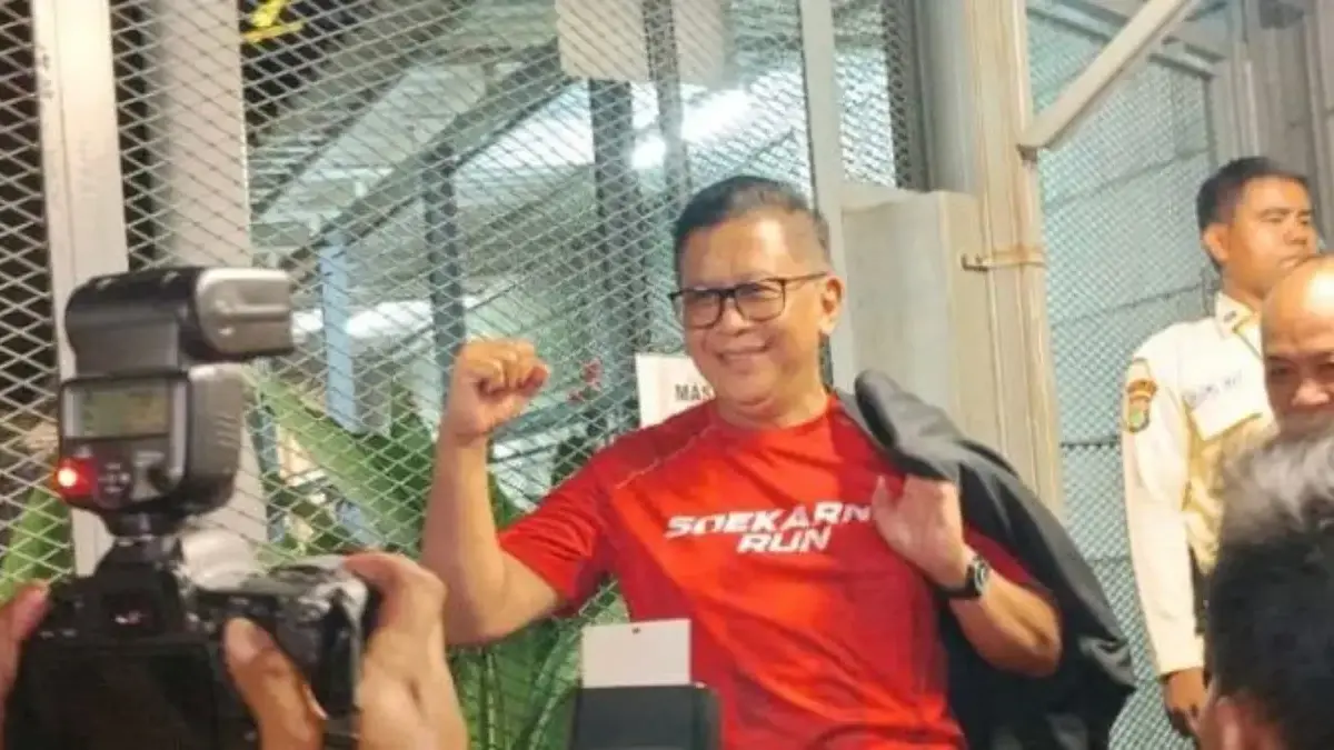 Sekretaris Jenderal (Sekjen) Partai Demokrasi Indonesia Perjuangan (PDIP) Hasto Kristiyanto akhirnya bebas dar