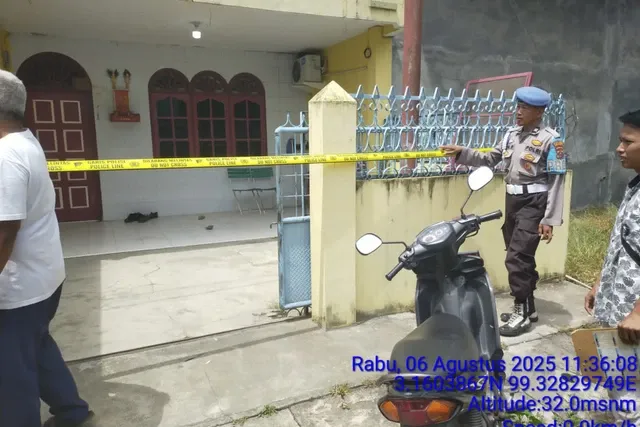 Pelajar SMP di Kabupaten Simalungun, Sumut ditemukan tewas di dalam kamar rumahnya. (Foto: Polres Simalungun)