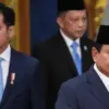 Presiden Prabowo Subianto didampingi Wakil Presiden Gibran Rakabuming Raka bersiap melantik Gubernur dan Wakil