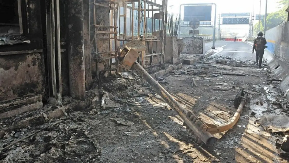 Jasa Marga melaporkan sejumlah kerusakan yang terdampak imbas demo 29 Agustus 2025. Ada 7 gerbang tol yang ter