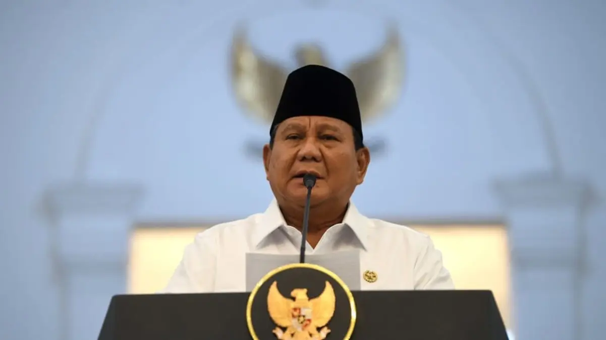 Dalang Aksi Rusuh, Prabowo: Saya akan hadapi Mafia-Mafia Sekuat Apapun, Semua Aparat akan Diselidiki Presiden Prabowo Subianto menyampaikan keterangan pers di Istana Merdeka, Jakarta, Minggu (31/8/2025). Prabowo