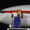 Prabowo tiba di Tanah Air usai kunker dari China. (Dok. YouTube Setpres)