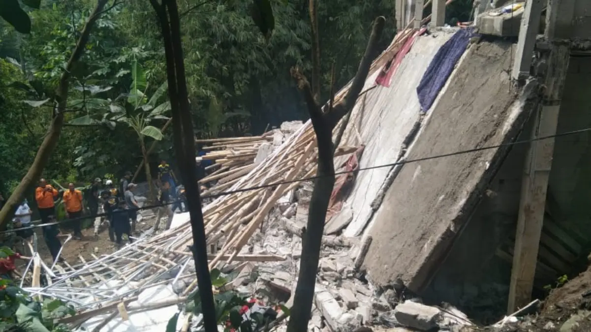 Lokasi ambruknya Majelis Ta’lim di Sukamakmur pada Minggu, 7 September 2025.