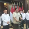 Menteri Koordinator Bidang Politik dan Keamanan (Menko Polkam) ad interim Sjafrie Sjamsoeddin meminta semua de