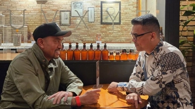 Bendahara Umum Partai NasDem Ahmad Sahroni bertemu dengan Wakil Ketua Umum Partai Solidaritas Indonesia (PSI)