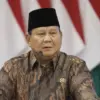 Presiden Prabowo Subianto saat menghadiri Sidang Kabinet Paripurna di Istana Negara, Jakarta, Senin (20/10/202