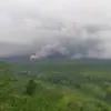 Awan panas guguran meluncur hingga 6,5 kilometer dari puncak Gunung Semeru, 19 November 2025. Dok. Badan Geolo