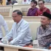 Kepala Arsip Nasional Republik Indonesia (ANRI), Mego Pinandito dalam rapat di Kompleks Parlemen Senayan, Jaka