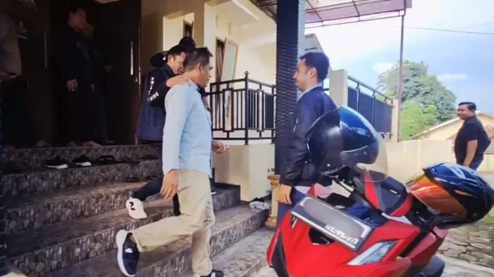 Kades di Brebes ditangkap polisi setelah buron dua tahun, didiga gelapkan Dana Desa (Foto: Istimewa)