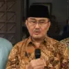 Komisi Percepatan Reformasi Polri: Tak Ada Lagi Penugasan Baru Anggota di Kementerian atau Lembaga Ketua Komisi Percepatan Reformasi Polri, Jimly Asshiddiqie (tengah) di Posko Tim Reformasi, Jakarta Selatan pa