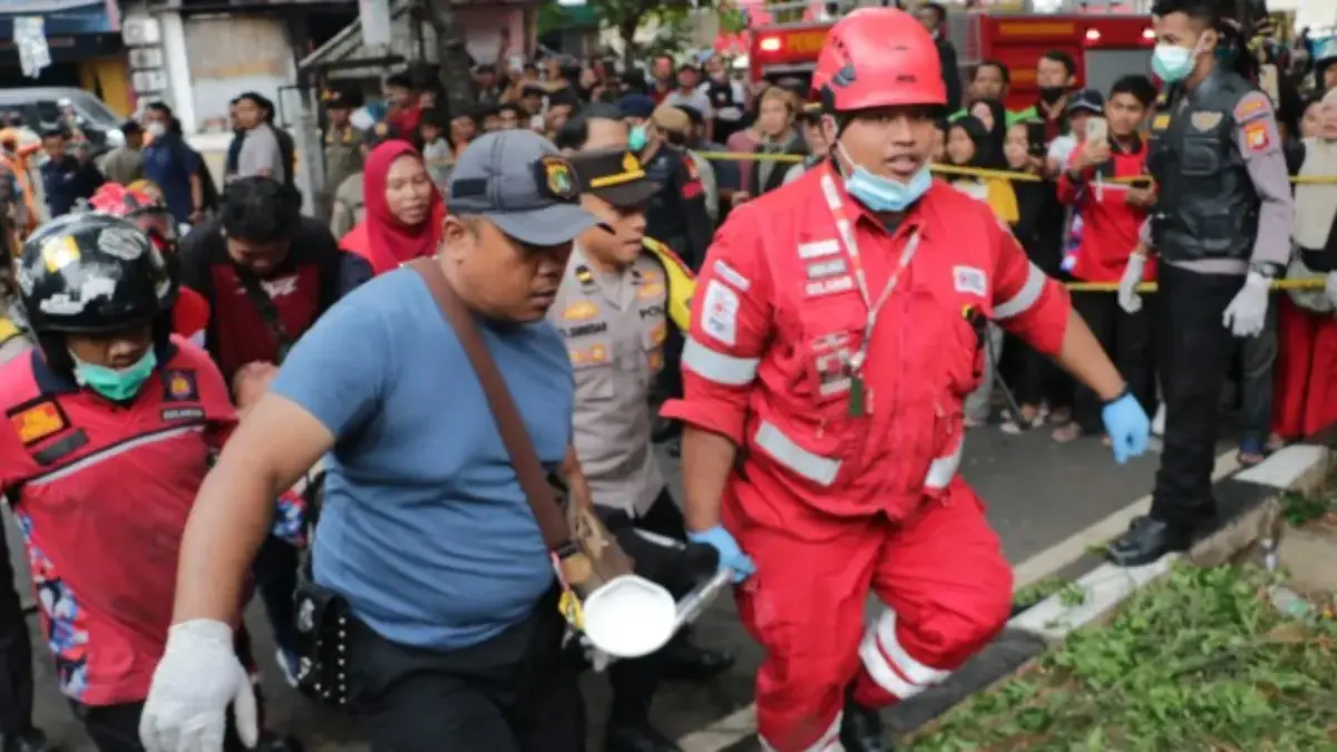 Tim Palang Merah Indonesia (PMI) DKI Jakarta melaporkan bahwa pada Selasa, 9 Desember 2025, telah terjadi keba
