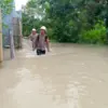 Salah satu desa di Kabupaten Cirebon banjir akibat hujan dengan intensitas tinggi