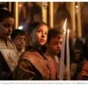 Anak-anak di Misa Natal Ortodoks di Gereja Saint Porphyrius di Kota Gaza pada 7 Januari 2023. (Mahmud Hams/AFP