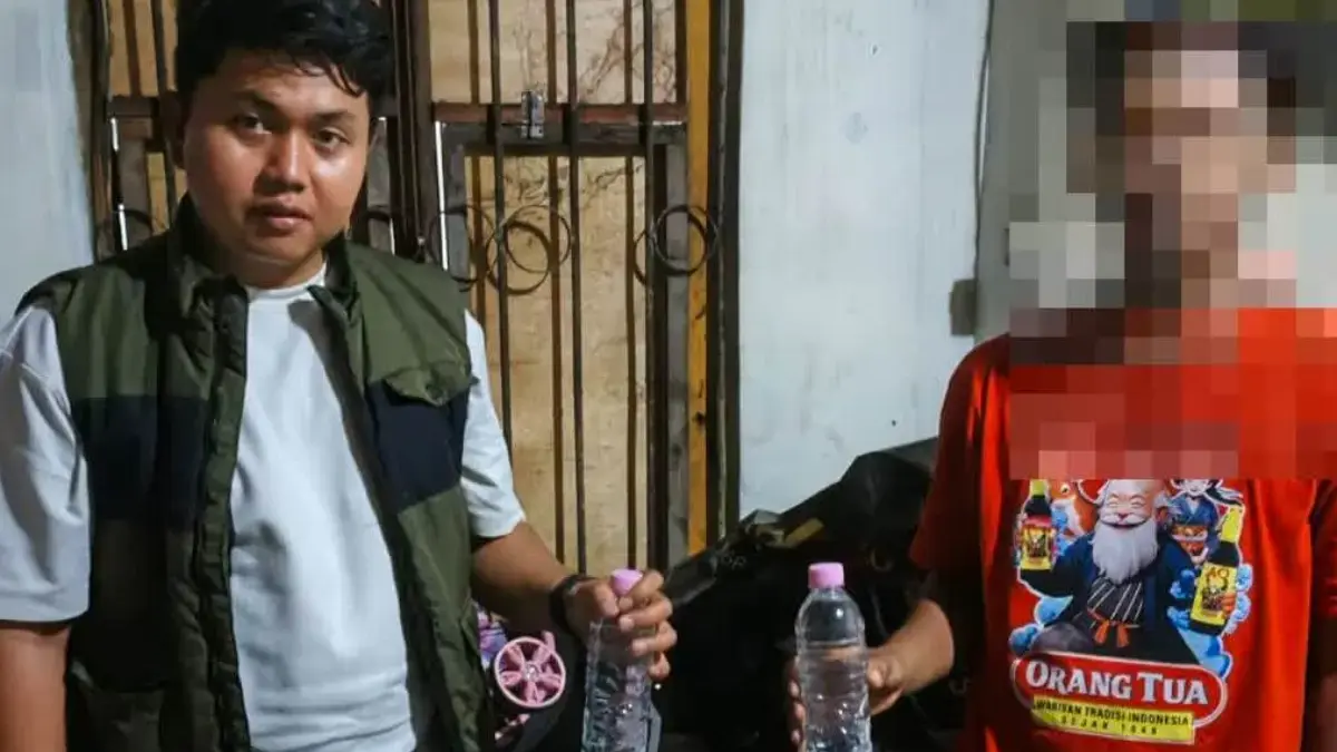 Unit 1 Sat Res Narkoba Polres Cirebon Kota yang melaksanakan piket fungsi, dengan menyasar lokasi-lokasi yang