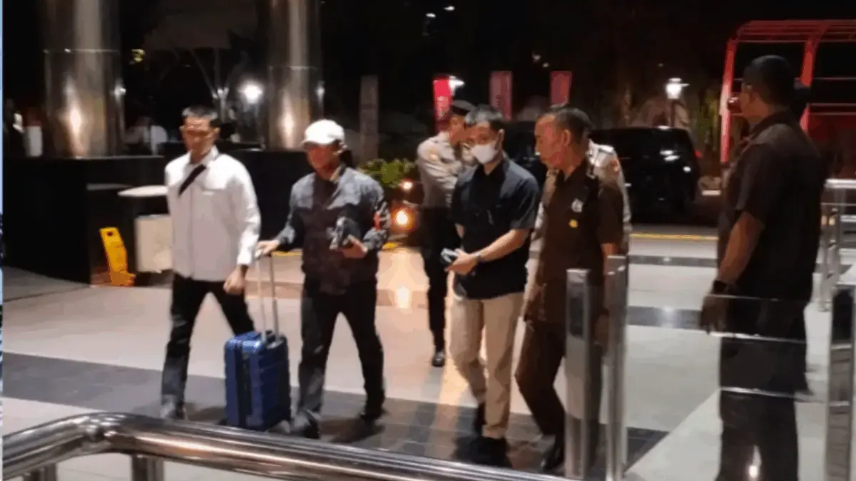 Bupati Lampung Tengah Ardito Wijaya (topi putih)