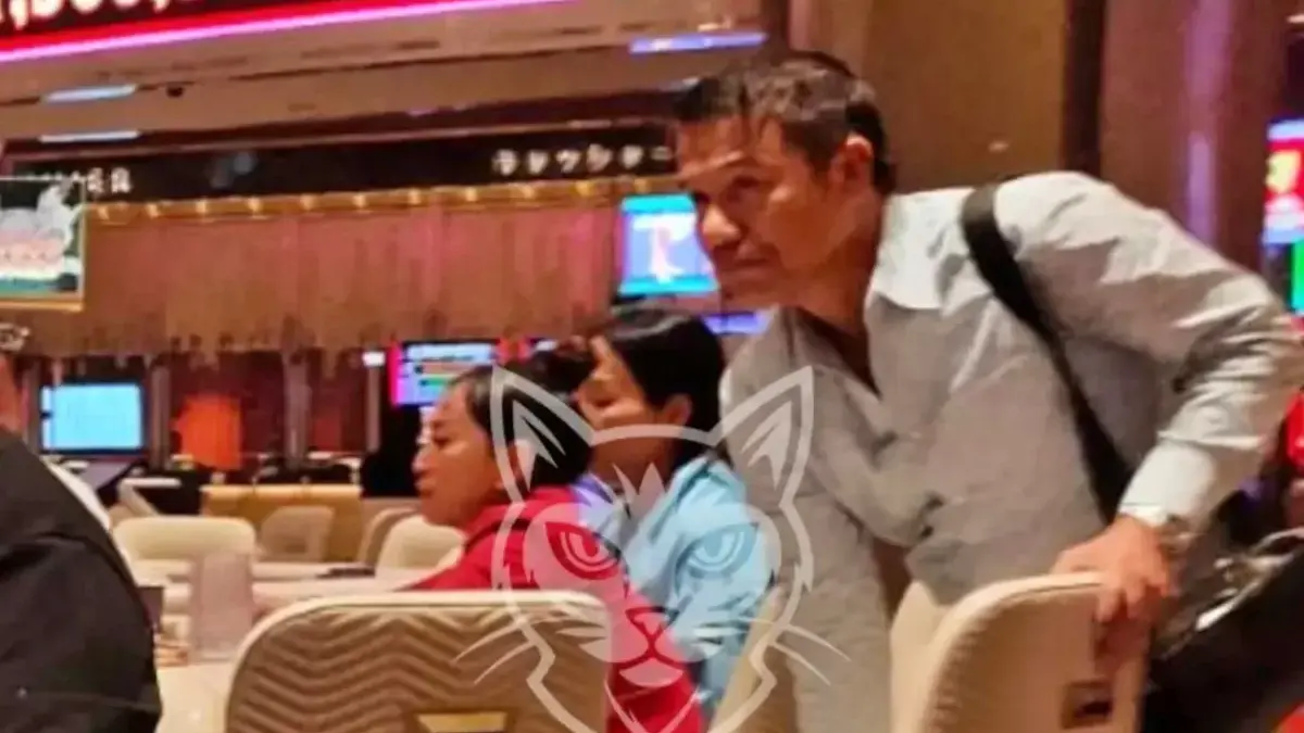 Sosok mirip Yunus Nusi tertangkap kamera sedang berada di kasino. (Instagram/@cat_warrior_indonesia)