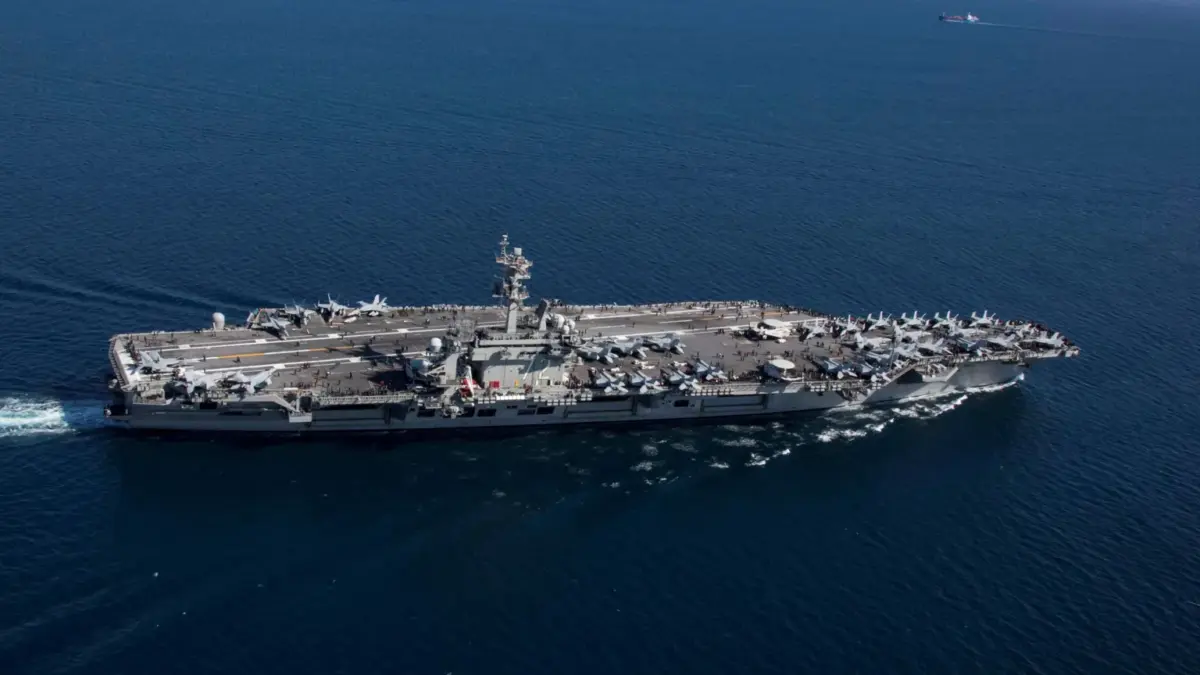 Kapal Induk USS Abraham Lincoln Mulai Masuk Wilayah US Central Command di Samudra Hindia Bagian Barat Armada ini dipimpin oleh kapal induk USS Abraham Lincoln