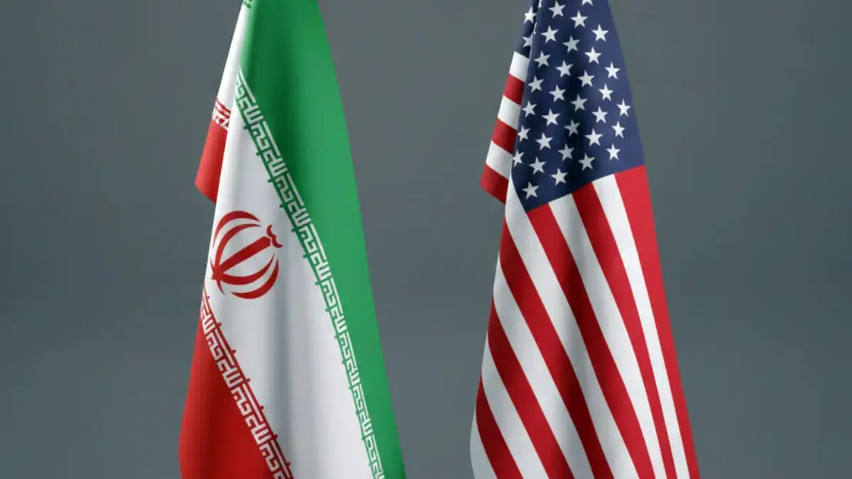 Ilustrasi: bendera Iran dan Amerika Serikat