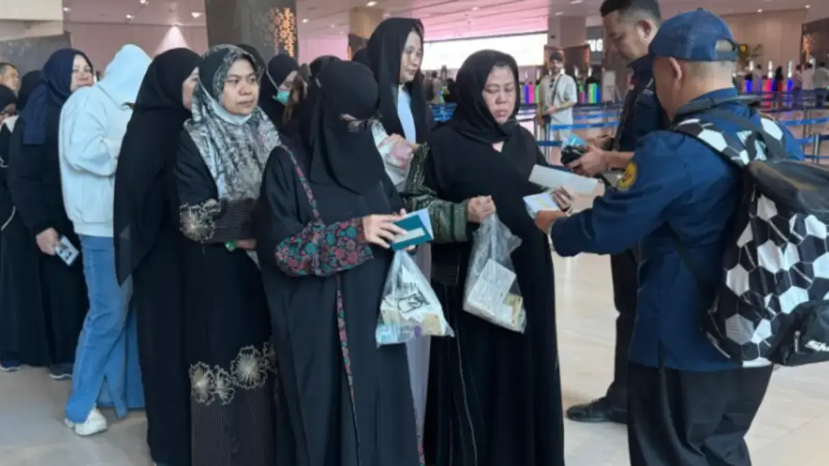 Pemulangan Warga Negara Indonesia atau Pekerja Migran Indonesia oleh Kementerian Luar Negeri dan KJRI Jeddah.